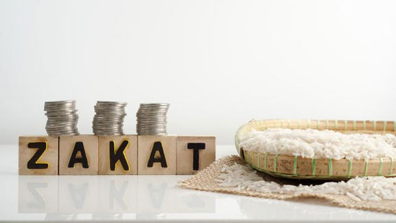Ini Jenis-Jenis Zakat, Besaran dan Waktu Membayarnya