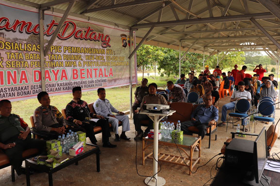 PT BDB Lakukan Sosialisasi Padiatapa dan Pelatihan Dalkarhutla Kepada Masyarakat 3 Desa Bonai Darussalam