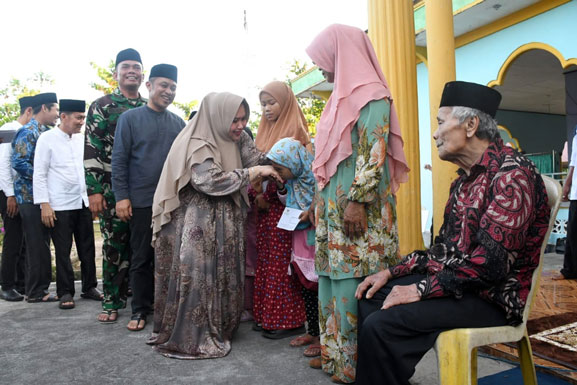 Bupati Kasmarni Akan Tuntaskan Peningkatan Jalan Bantan Air ke Muntai