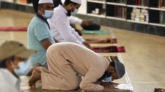 Adakah Sholat Lailatul Qadar Setelah Tarawih dan Witir? Ini Kata Buya Yahya