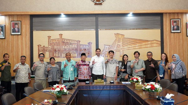 Dukung Program Sawit Berkelanjutan, Perwakilan Kedubes Swiss Temui Wakil Bupati Siak