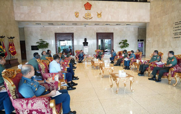 Panglima TNI Terima Paparan Penanaman Mangrove Nasional Secara Serentak