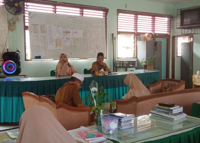 UPT SMPN 1 Bangkinang Kota Terima Kunjungan Pengawas Sekolah Baru, M. Hatta, S.Pd