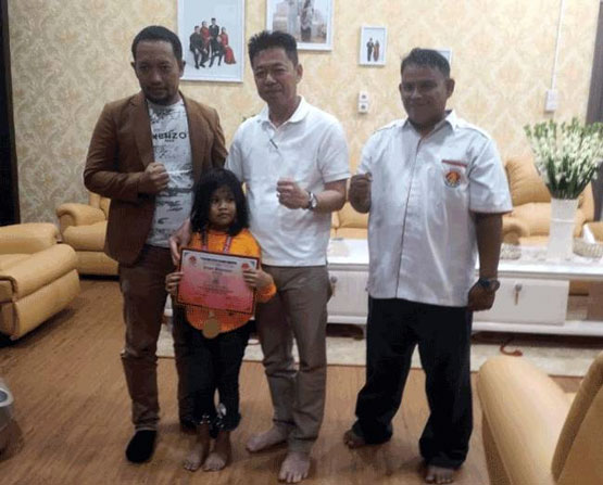 Juara Catur, Bocah Tujuh Tahun Asal Baganbatu Harumkan Nama Rohil, Pemkab Dukung Bertanding di Asean Games
