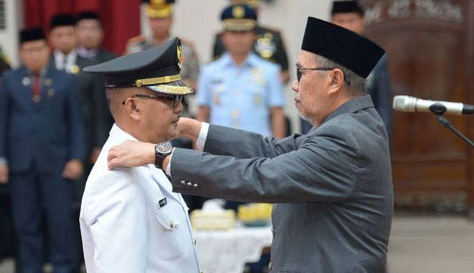 Firdaus Pj Bupati Kampar, Kamsol Kembali ke Disdik Riau