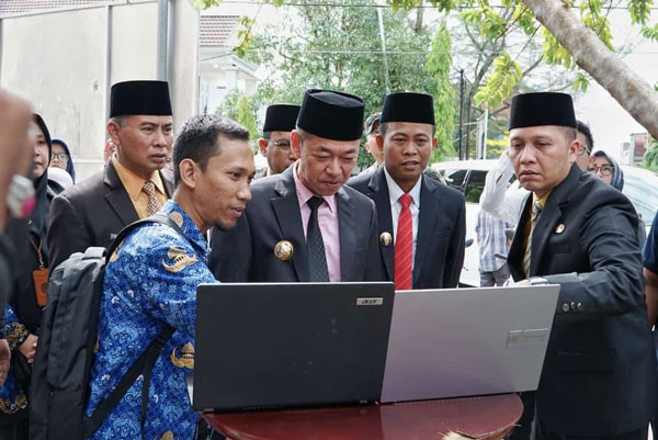 Bupati Rohil Resmikan "Pilot Zero Project Smartcity" di Kota Bagansiapiapi