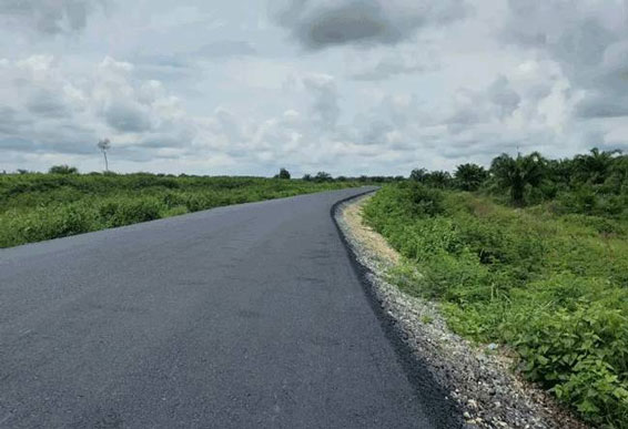 Terkait Pemberitaan Jalan Rusak di Desa Sekeladi Rohil, Kadis PUTR: Ini Sudah Prioritas Kami