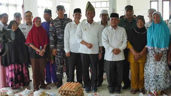 Lantik BPkep Kepenghuluan Palika dan Sungai Daun, Wabup H Sulaiman: 'Semoga Selalu Akur'