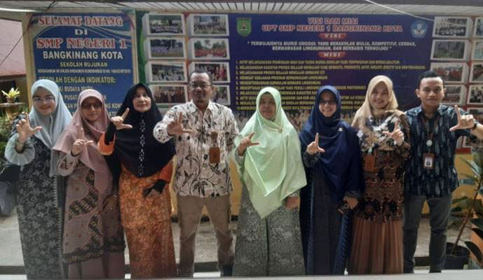 Balai Bahasa Provinsi Riau Laksanakan Pendampingan di SMPN 1 Bangkinang Kota