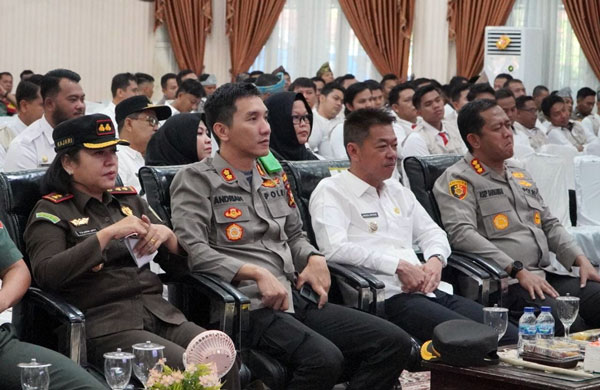 Bupati Rohil Hadiri Launching Polisi RW Jajaran Polda Riau