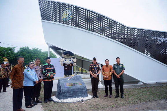 Kejari Siak Resmikan Gedung Loket Tilang, Bupati Alfedri Ini Bagian Reformasi Birokrasi