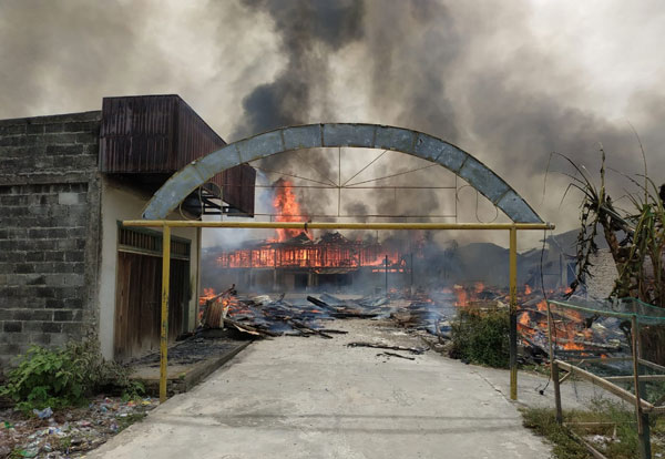 30 Rumah Semi Permanen di Rohil Ludes Terbakar,  Mobil Damkar Tidak Ada
