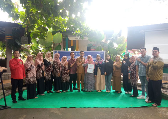 Permudah Absensi Paud Garden School, Yayasan Sahabat Daun Indonesia Kolaborasi dengan Polbeng Launching Aplikasi Hugs Me