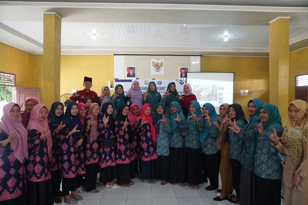 Dispusip Siak dan TP PKK Kab Siak Gelar Sosialisasi Pojok Baca Kelompok BKB