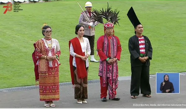 5 Pemenang Pakaian Adat Terbaik Upacara HUT ke-78 RI Dapat Hadiah Sepeda dari Jokowi