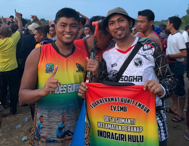 Tuah Keramat Bukit Embun Juara Pacu Jalur Nasional 2023 Teluk Kuantan