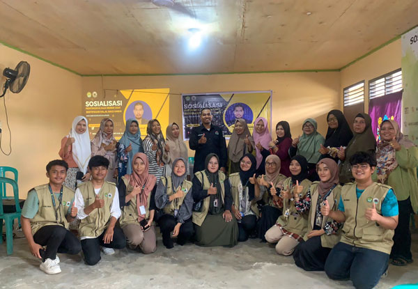 Mahasiswa Kukerta Bangun Kampung UNRI Sosialisasi Hak Merek dan Sertifikasi Halal bagi UMKM