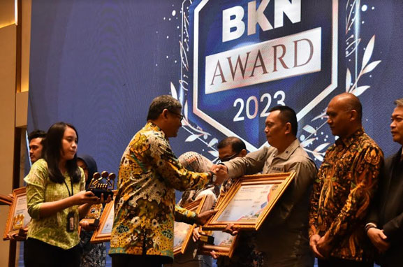 Bakamla RI Kembali Raih BKN Award 2023 Peringkat Pertama