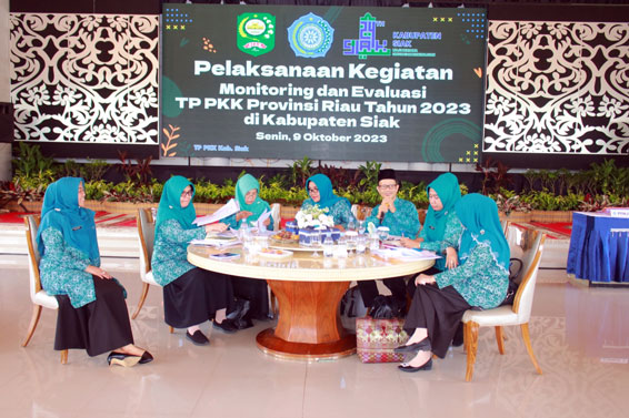 Monitoring dan Evaluasi Program, PKK Riau: Siak Luar Biasa