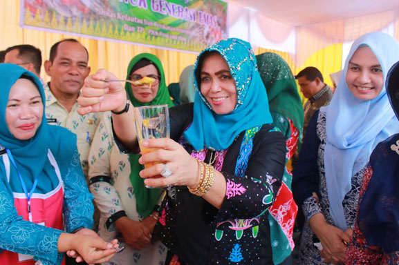 Ketua I Tim Penggerak PKK Siak Ajak Masyarakat Gemar Kosumsi Ikan Untuk Perkembangan Anak