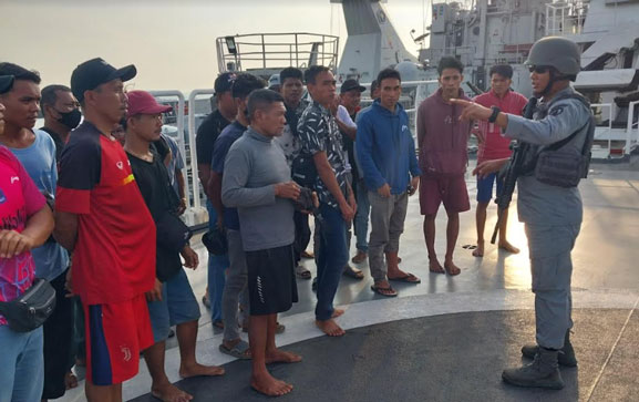 Bakamla RI Gagalkan Penyelundupan TKI Ilegal ke Malaysia