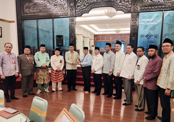 Badan Wakaf Indonesia Silaturahim Akhir Tahun bersama Gubernur Riau