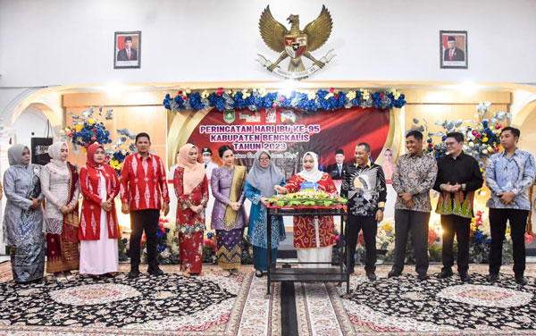 Bupati Kasmarni Bangga, Kaum Ibu Miliki Semangat Juang untuk Bengkalis Bermasa