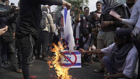 RI Tegas Larang Kibarkan Bendera Israel, Ini Aturannya!