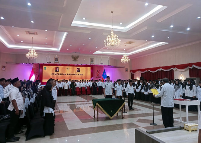 226 Kepsek SMA/SMK Negeri Dilantik, Forwadik Riau Ucapkan Selamat