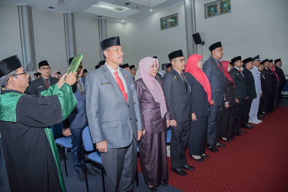 Bupati Bengkalis Kasmarni Lantik Delapan Pejabat Pimpinan Tinggi Pratama
