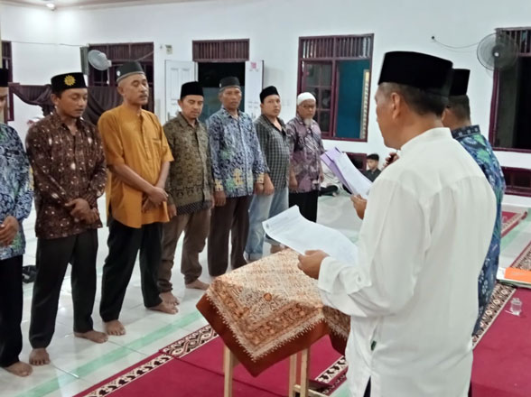 Sempena Safari Ramadhan 1445 H, PD Muhammadiyah Siak Kukuhkan Pengurus PCM Kandis