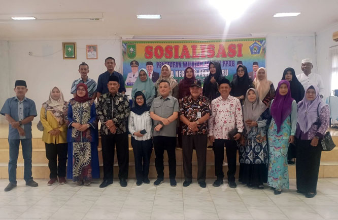 Minimalisir Masalah, SMA N 8 Pekanbaru Sosialisasi PPDB dengan Camat dan Lurah di Zona