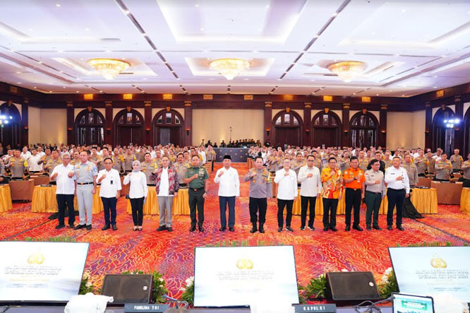 Panglima TNI Hadiri Rapat Koordinasi Lintas Sektoral Operasi Ketupat 2024