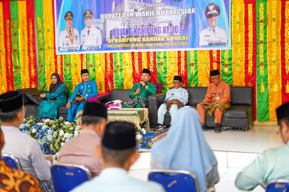 Pimpin Bujang Kampung, Wabup Husni Merza Ingatkan Para Camat Pantau Harga Sembako di Pasaran