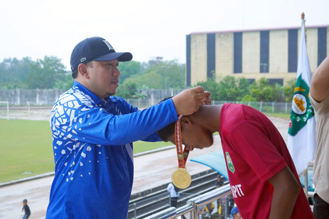 Pekan Olahraga Pelajar Daerah Kabupaten Siak 2024 Resmi Ditutup Wakil Bupati Husni Merza