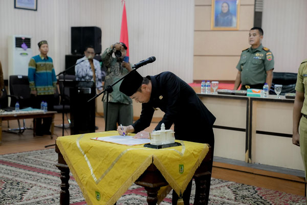 Bupati Rohil Anggarkan Rp.1 juta per Bulan untuk Tunjangan PPPK