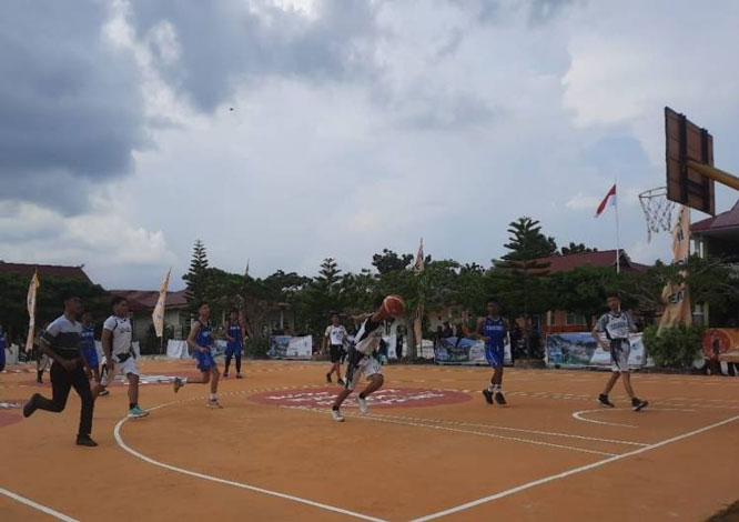 Kembangkan Bakat Siswa, Maxim Dukung Kompetisi Basket SMANThree Cup Antar Sekolah Duri