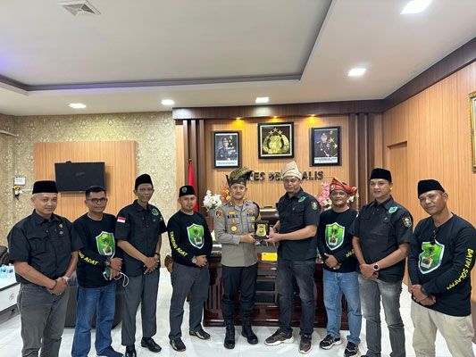 Tameng Adat LAMR Kabupaten Bengkalis Silaturahmi ke Kodim 0303/Bkls dan Kapolres Bengkalis
