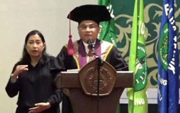 Alumni Unilak Harus Bisa Kembangkan Kecerdasan dan Kemampuan Agar Mampu Menerima Tantangan