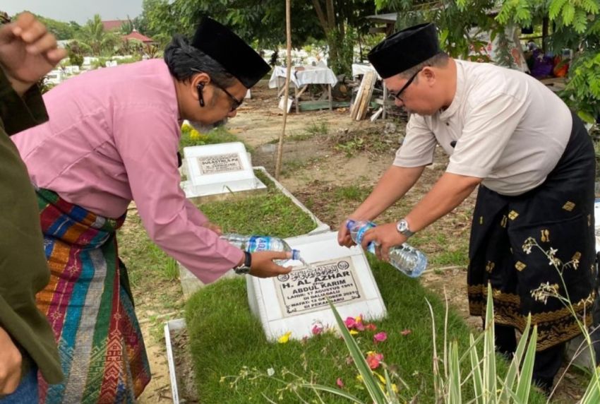 Sempena Milad LAM Riau ke-54, Pengurus Ziarah ke Makam Tokoh