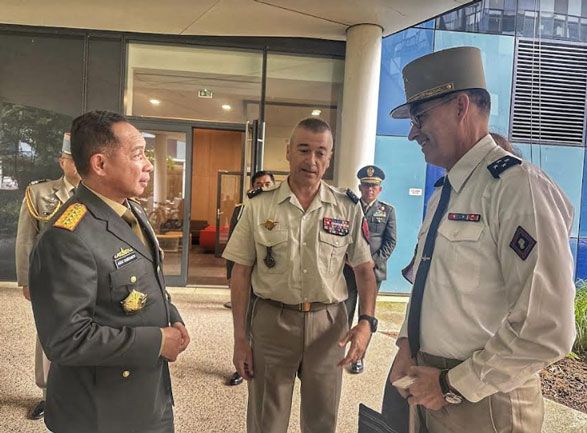 Panglima TNI Kunjungi Markas Angkatan Bersenjata Perancis