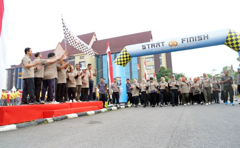 Olahraga Bersama TNI-Polri dan Pemprov Riau Bertebar Ratusan Doorprize