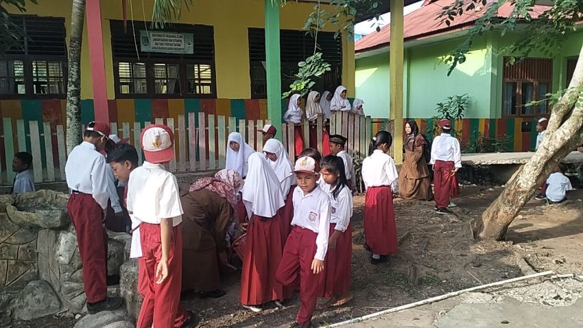 SDN 006 Raja Bejamu Menuju Adiwiyata Nasional