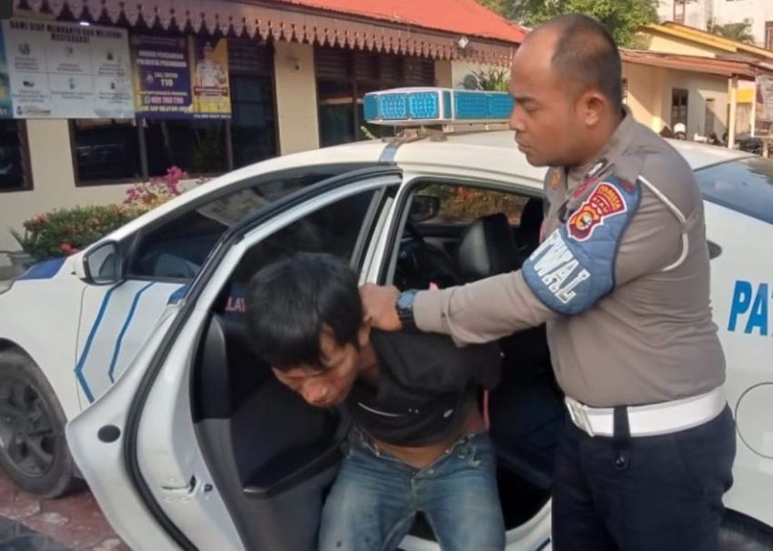 Jambret Tas Mahasiswi Cantik,  Babak Belur Dihajar Massa
