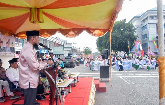 Ribuan Santri MDTA Ikuti Pawai Akbar Sempena Tahun Baru 1446 Hijriyah