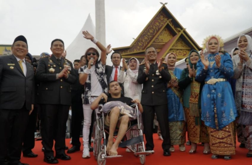 Radja Semarakkan HUT Bhayangkara ke-78 Polda Riau