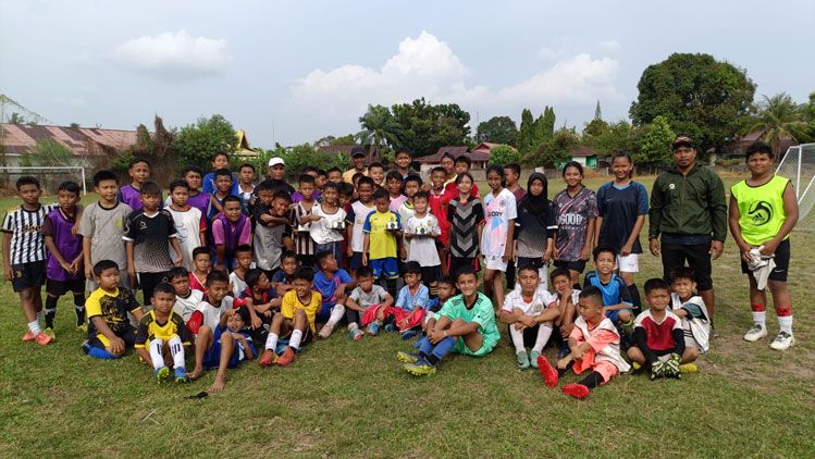 Jelang Turnamen Tanjak Riau Junior Cup 1 dan Piala Menpora U-14 Zona Riau, SSB Budak Pulau Tingkatkan Latihan