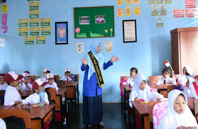 Bunda PAUD Kampar Monev MPLS di UPT SDN 012 Gading Sari