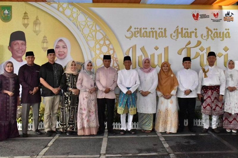 Ketua DPRD Pekanbaru Sabarudi Hadiri Open House di Rumah Dinas Walikota
