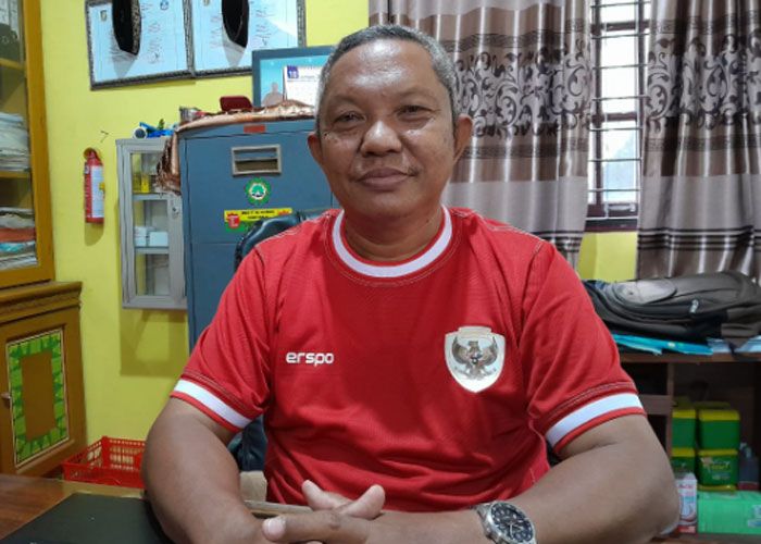 Tampil pada Peringatan HUT RI ke-79 Kecamatan Siak Hulu, Drumband Bahana Mustika Jaya UPT SDN 011 Desa Baru Tuai Pujian
